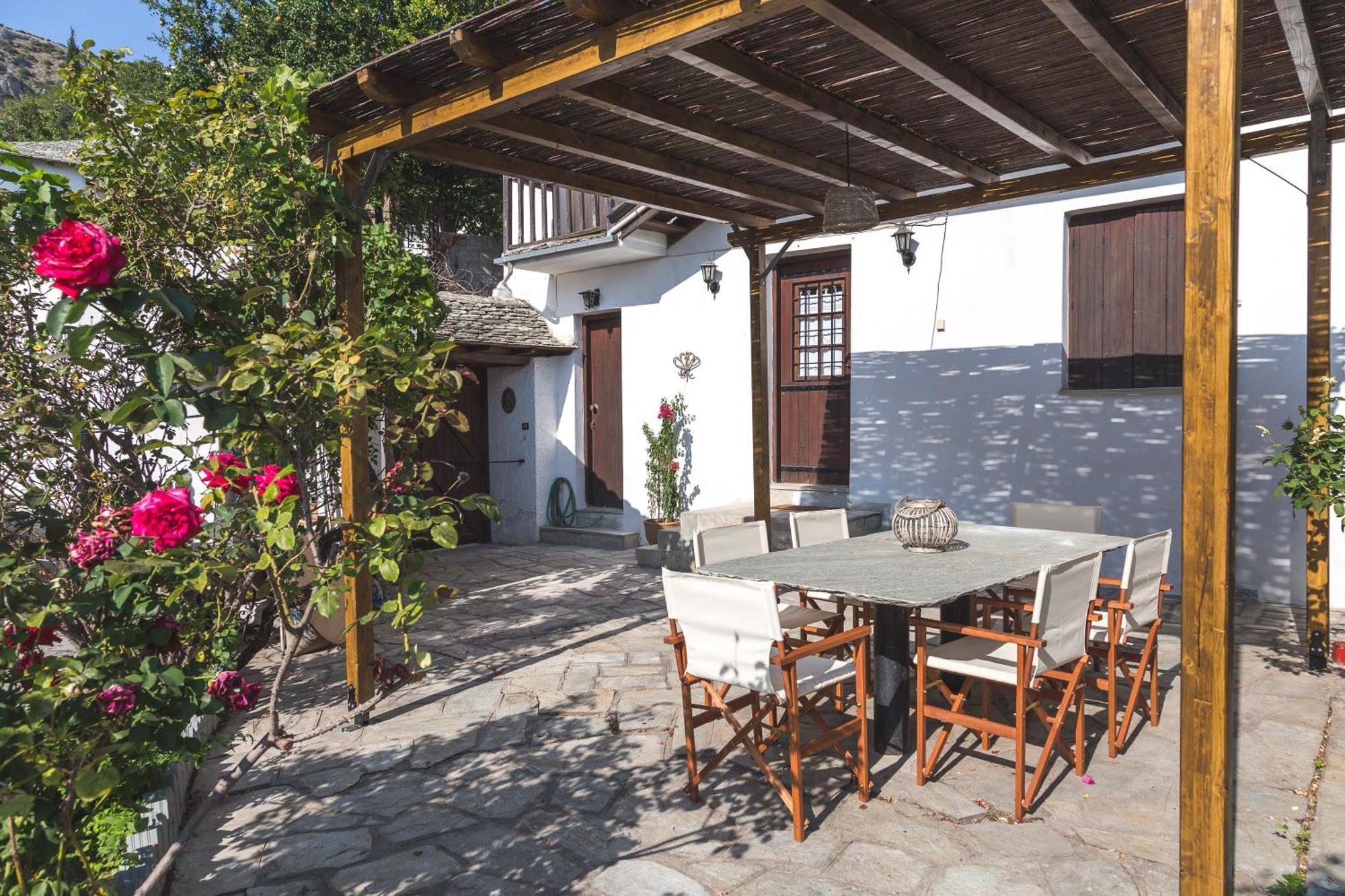 Villa Ntona Makrinitsa Exterior photo